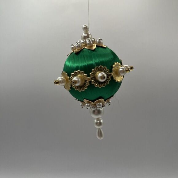 Vintage Handmade Jeweled Beaded Push Pin Green/Gold Pearl Christmas Ornament 3” - Picture 3 of 8